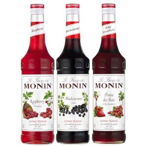 MONIN - Assortiment de Fruits Rouges de Sirop de Framboise, Sirop de Cassis et Sirop de Fraise des bois pour Cocktail p&eacute;tillant, Cocktail, Th&eacute; Glac&eacute; et Limonade - Ar&ocirc;mes Naturels - 3 * 70cl (shop night and day srl, neuf)