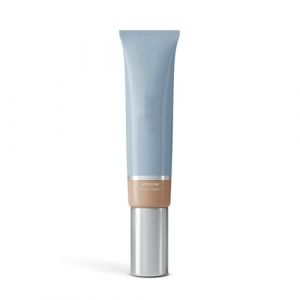 CC Crème pour Femmes Matures, un fond de teint léger pour peaux matures, à haute couvrance, vegan, adapté aux peaux ternes et rougies, qui masque les pores et les taches de vieillesse (huipingyangshangmao, neuf)
