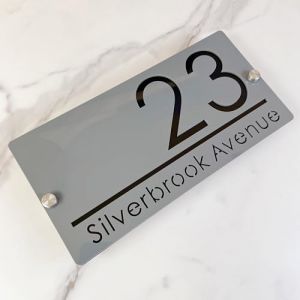 Plaque de numéro de maison en plein air, design suspendu plaque de numéro de maison personnalisée, plaque de nom de rue 3D découpée au laser acrylique moderne (gris et noir) (home decoration art, neuf)