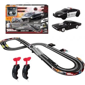 Fast & Furious Ultimate Speed Electric Racetrack Slot Car Set, 2X 1:43 Replica Cars, Eight Figure Track 4.4M / 14.5FT Racetrack Race Set for Kids, Ages 3+ (RELSY, neuf)