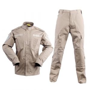 Oanviso Ensembles de Surv&ecirc;tement Homme Veste Impermeable Chaud Manteau Softshell Blouson et Cargo Pantalon de Sport Militaire Pantalon Uniforme pour Randonn&eacute;e Camping A Kaki S (Osheoiso Inc., neuf)