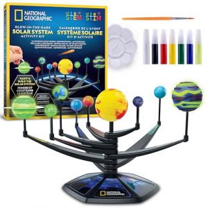 National Geographic Maquette du Système Solaire Lumineuse pour Enfants – Construis et Peins Un Modèle 3D avec Bras Mobiles, Projet STEM pour Enfants de 8 à 12 Ans (National Geographic Science Toys, neuf)