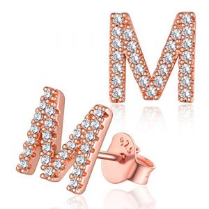 Boucles d'Oreilles Lettre M Zirconium Or Rose Femme Strass Argent 925 Sterling Clou d'Oreille Fille Alphabet Mini Bijoux Cadeau Soeur Copine BFF Meilleur Amie (Silvora Jewellery Store, neuf)