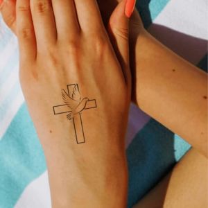 Faux Tatouage CROIX - Temporalis® | Tatouage Ephemere Femme et Homme – Cosmétique Certifié UE, Encre Vegan & Waterproof – Dure 1 à 2 semaines [ Tattoo Croix et colombe ] (Euro Crafted, neuf)