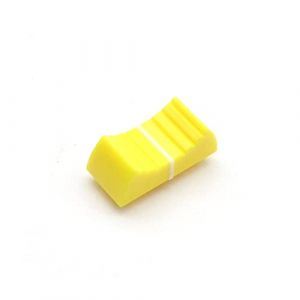 10pcs Mixer Table de gradins Straight Potentiom&egrave;tre Capuchage du bouton FADER CAPLAGE AUDIO DE TOUR 4MM,yellow (jibaijia, neuf)