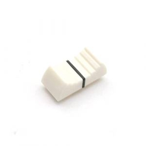 10pcs Mixer Table de gradins Straight Potentiom&egrave;tre Capuchage du bouton FADER CAPLAGE AUDIO DE TOUR 4MM,White (jibaijia, neuf)
