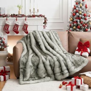 HOMFINE Luxueuse Plaid Fausse Fourrure - Haute Qualit&eacute; Plaid Imitation Fourrure Couverture Fausse Fourrure, Chaud, Elegant, pour canap&eacute;, lit, d&eacute;coration d'int&eacute;rieur, 150x200 cm, Blanc (Vamcheer, neuf)