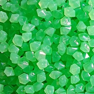 MOCNT 500 Pièces Pierre Lumineuse Galet Lumineux Cailloux Brillants dans Le Noir pavés pour Maison Jardin Passerelle Aquarium Patio Pelouse Décoratives Vert Clair 13x9mm (Nimbalo, neuf)