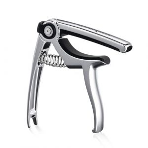 Linrax C4 Capodastre Guitare, 4 en 1 Capo de Guitare Support de M&eacute;diator Extracteur de Goupille de Chevalet Coupe-Corde, Capo pour Guitare Acoustique Electrique Basse Ukul&eacute;l&eacute; Banjo Mandoline, Argent (LINRAX, neuf)
