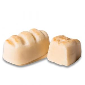 Figurines en massepain artisanal 1 kg environ 60 unités. Présentées dans des sacs individuels en plastique, chaque figurine est généralement différente, selon sa fabrication. (turronesydulces, neuf)