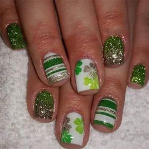 Faux ongles accrocheurs tr&egrave;fle vert ray&eacute; faux ongles artificiels pour la Saint-Patrick festivit&eacute;s et occasions &agrave; th&egrave;me (yabaikekeji, neuf)