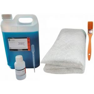 6,5 m&sup2; Tissu de verre 300 gr/m&sup2; + 5 Kg R&eacute;sine Polyester iso + Catalyseur + Pipette dosage. (SARL MACK, neuf)