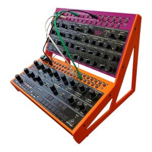 Support de bureau Eurorack Acid - Avec 2 supports de synthétiseur Behringer Edge, Crave, Spice ou Grind - Angle de 15° et 60° - Orange fluo (Slugmaker, neuf)