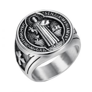Flongo Bague Chevali&egrave;re Homme Saint-Beno&icirc;t: Bague en Acier Inoxydable avec Insigne Catholique de Saint-Beno&icirc;t Bague Biker Motard - Cadeau Religieux pour Homme Anniveraire F&ecirc;te des P&egrave;res (Flongo, neuf)