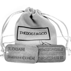 TheDogTagCo - Médaille militaire « Wolverine » Logan – Accessoire de déguisement de film – Chaînes en acier inoxydable et silencieux inclus (rizhaozhuohaiwangluokejiyouxiangongsi, neuf)