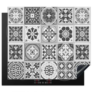 KitchenYeah© Protection Plaque Cuisson Deco Cuisine Cache Induction 57x51 cm Protège Pour Cuisiniere Protection Mosaïque - Noir - Blanc - Motif - Carrelage (KitchenYeah, neuf)