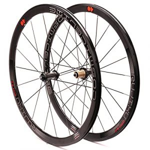 RUJIXU Paire Roues Vélo Route 700c Roue Vélo Course Jantes Double Paroi 40mm 8-11 Vitesses Cassette Moyeu en Fibre De Carbone Roue À Dégagement Rapide Frein sur Jante 1900g (RURURUSHOP, neuf)