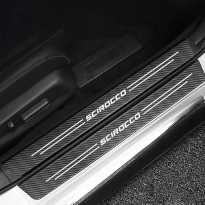 Lot de 4 protections de seuil de porti&egrave;re de voiture compatibles avec Volkswagen SCIROCCO, protection de porte d'entr&eacute;e en fibre de carbone, anti-rayures et autocollante, accessoires de seuil de (SUMTOP, neuf)