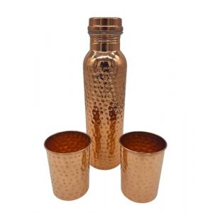 AB India Crafts Ensemble gourde et gobelet en cuivre pur &ndash; 1 bouteille (900 ml) + 2 gobelets (200 ml) &ndash; Design martel&eacute; &ndash; Fabriqu&eacute; &agrave; la main en Inde &ndash; Bouteille d'eau ayurveda (AB arts & crafts, neuf)