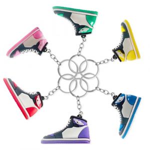 KOQAIIZ 6 Pièces Porte Clés Sneaker, Mini Porte Clés de Basketball Sneaker, Porte Clés de Chaussures Sport, Cadeau Porte Clef Pendentif de Chaussure (qinhuangdaozoubingyingshangmaoyouxiangongsi, neuf)
