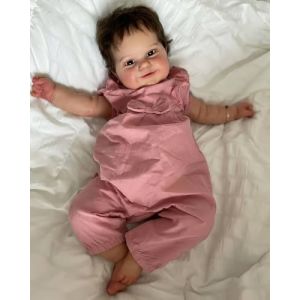 MineeQu 24 Pouces Lifelike Doux Sourire Taille &eacute;norme Toucher Doux Corps c&acirc;lin Reborn B&eacute;b&eacute; Poup&eacute;es Ensemble-Cadeau avec Cheveux Bruns enracin&eacute;s R&eacute;aliste Nouveau-n&eacute; Tout-Petit Dolls That Regardez r&eacute;el (Mario1477, neuf)