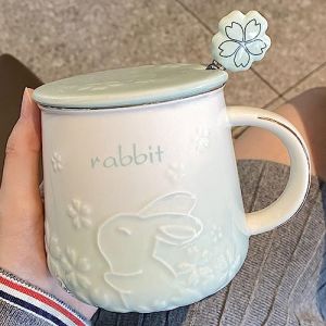 Xfeyaqlo Tasse Lapin Mignon 420ml, Tasse Lapin avec Couvercle C&eacute;ramique, Tasse Sakura Beau, Tasse avec Couvercle et Cuill&egrave;re, Tasse &agrave; Caf&eacute; un Excellent Choix de Cadeau (Vert) (XiaoFeiYang, occasion)