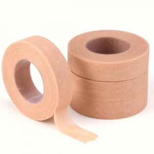 4 pièces Rouleaux Ruban Micropore Sparadrap Chirurgical Adhésif 1,25 cm x 9 m, Bande Médicale Hypoallergénique Respirante pour Extensions de Cils, Pansements, Blessures, Sports (MengSiKeXin, neuf)