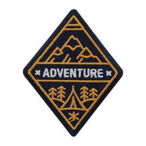 Urbanski Patch Outdoor Camping Adventure &ndash; Badge motif montagne pour sac &agrave; dos, veste & v&ecirc;tements &agrave; thermocoller | &Eacute;cusson Thermocollant, Appliqu&eacute;, Transfert Thermocollant (Adventure) (urbanski, neuf)