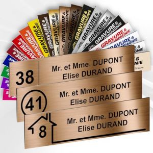 Plaque Boite Aux Lettres Adhésive PVC Avec Numéro – Plaque Gravée À Personnaliser 10 x 2,5 cm – 20 Couleurs Disponibles (Or Antique Métallisé) (GRAVURE ET COMPAGNIE, neuf)