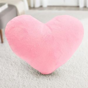 Coussin décoratif en forme de cœur - En peluche - Pour canapé, salon, chambre à coucher - Cadeau pour femmes et filles - 36 x 46 cm - Rose clair (Fouvin, neuf)