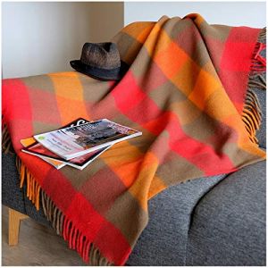 Linen & Cotton Douce et Chaude Couverture en Laine &agrave; Carreaux Bolivia - 100% Pure Laine de Nouvelle-Z&eacute;lande, Rouge Orange Marron (130 x 170 cm) Plaid Color&eacute; Couvre-Lit Jet&eacute; de Canap&eacute; Sofa Fauteuil (Linen & Cotton Limited, neuf)