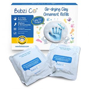 Empreint Bébé Cadeau Bebe Garcon Platre Bebe,2X Recharges Argile,Empreinte Bébé Main, Souvenir Personnalisé Pour Décoration Chambre Bébé,Cadeau Original Naissance–Cadeau Naissance Liste de Naissance (Bubzi Co™ Europe, neuf)