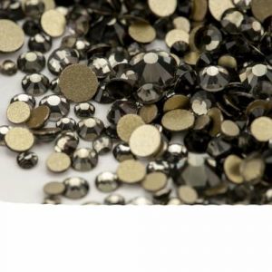 YTYHFEM SS4-SS20 Mélange de Tailles en Cristal Transparent Non correctif doré à Dos Plat - Accessoires pour Nail Art - Diamant Noir - Taille Mixte (1440 pièces) (qichunxianshuaideyongshangmaoxinggerenduzioz, neuf)