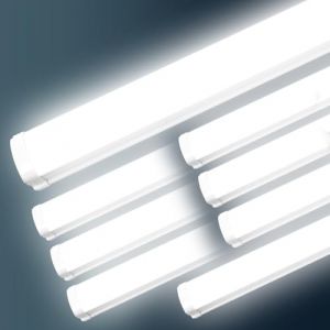 Viugreum 8 Paquets Tube Neon Led 115 cm, Étanche IP65 Reglette LED 40W 4000LM Blanc Froid 6500k Réglette Led, Plafonnier Tube Néon Garage pour Bureau Garage Atelier Entrepôt Salle de Bain Cuisine (Viugreum-EU, neuf)