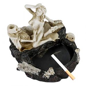 IBLUELOVER Cendrier Halloween Cendrier de Cr&acirc;ne en R&eacute;sine Cendrier de Cigare Sexy Squelette Figurine Cendrier Forme de T&ecirc;te de Mort D&eacute;coration Maison Bar F&ecirc;te No&euml;l Halloween Cadeau Saint-Valentin (IBlueloveruk, neuf)
