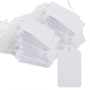 500 Pièces Étiquettes de Prix pour Bijoux,25x45mm Etiquette Cadeau,Blanche Gift Tags avec Ficelle,Price Tags,Etiquette Prix Vetement en Papier Vierges Inscriptibles,pour Vêtements, Bijoux, Bagues (Aruichi, neuf)