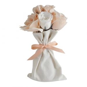 Bouquet de roses de savon parfumé blanches et nude - Parfum Rose (Mathilde M, neuf)