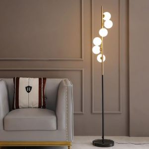 Wylolik Lampadaire avec Abat-Jour en Verre Blanc à 6 Boules, Lampes sur Pied de Luxe Modernes, Lampe Verticale de Lecture d'ambiance, Lampes sur Pied décoratives pour Salon, Base en marbre (Source store, neuf)