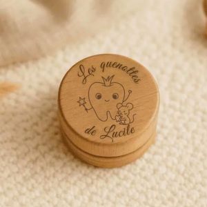 Bo&icirc;te &agrave; dents de lait personnalis&eacute;e Souris & Dent f&eacute;erique en bois &ndash; Pr&eacute;nom grav&eacute; &ndash; Bo&icirc;te &agrave; quenottes enfant &ndash; Existe aussi en Souris seule et Dent f&eacute;erique (Un Cadeau Personnalis&eacute;, neuf)