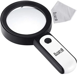 BUSATIA Loupe 30X, Grande Loupe avec 18 LED, Loupe de Poche Portatif, Loupe en Verre 100mm avec 3 Modes, Loupe Éclairé pour Lecture Loisirs - avec Un Chiffon à Lentille (Blanc + Noir) (CYONLINESTORE, neuf)