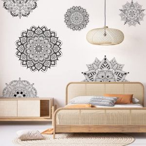 PLIGREAT 4 Grand Format Noir Mandala Sticker Mural pour Salon Chambre Canap&eacute; Toile de Fond D&eacute;coration Murale Vinyle Boho Fleur Murale Art Autocollant Yoga Studio Bureau Wall Art d&eacute;co (Lianmh JP, neuf)