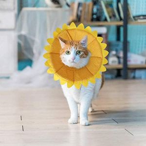 SLSON Collerettes pour Chiens Chat Anti-Morsure Protection Ajustable Collier de Récupération Comfy Cone pour Chiens et Chat avec Adorable Motif de Tournesol Jaune(M) (SLSON, neuf)