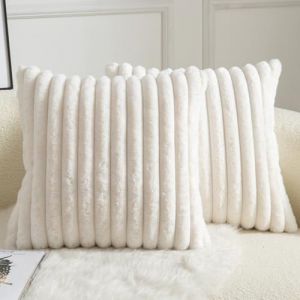 Mandioo Lot de 2 Housse de Coussin Rayures Fausse Fourrure Doux Confortable Taie d'oreiller Decoration Maison Salon Chambre pour Canap&eacute; 55X55 CM Blanc Laiteux (Mandioo_eur, neuf)