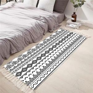Tomifine Tapis en Coton Tissé, Tapis Bohème avec Frange, Tapis Tissé pour Salon Chambre, Home Tapis Géométriques Design Moderne Lavable Antiderapant (50x80 cm,Blanc Noir) (NDSMGS, neuf)