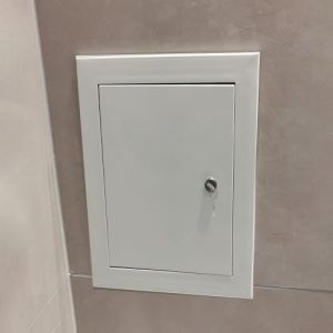 Trappe de Visite Porte D'acc&egrave;s Verrouillable au Grenier avec Cl&eacute;s, Panneau D'acc&egrave;s M&eacute;tallique Encastr&eacute; pour Cloison S&egrave;che, Porte de Service de R&eacute;paration de Circuit, Couvercle &Eacute;lectrique(50x70cm/20x28 (Mr. Wang shop, neuf)