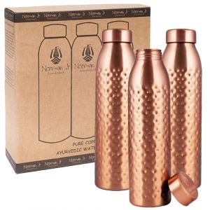 NORMAN JR Bouteille d'eau en cuivre 1L - Coffret Cadeau avec 3 pi&egrave;ces, Martel&eacute;, Un r&eacute;cipient ayurv&eacute;dique en cuivre Pur &ndash; Vous Aide &agrave; Boire Plus d'eau, avec de Nombreux bienfaits pour la sant&eacute; (Casa Copenhagen, neuf)