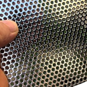FengYoo Tôle perforée | Tôle perforée en acier inoxydable Trou de 3 mm, épaisseur 1.1 mm- 500 mm x 250 mm - Tôles perforées en métal | Grille inox | Grillage gouttiere (fengyaosiwang, neuf)