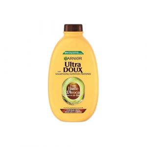 GARNIER &ndash; Shampoing Ultra Doux pour Cheveux Boucl&eacute;s et Fris&eacute;s, Nutrition Intense &agrave; l&rsquo;Huile d&rsquo;Avocat et Beurre de Karit&eacute; (600 mL) - lot de 3 - Vendu par Lot (March&eacute; Parisien, neuf)