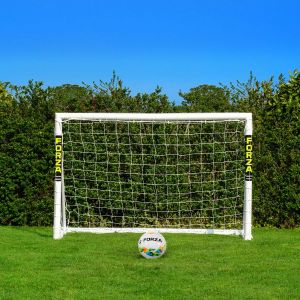 FORZA 183 cm x 122 cm But de Football en PVC | Cage, Filet et Poteaux R&eacute;sistants aux Intemp&eacute;ries | Sac de Transport, Mur de Tir et Ballon de Foot en Option (But + Ballon) (Net World France, neuf)