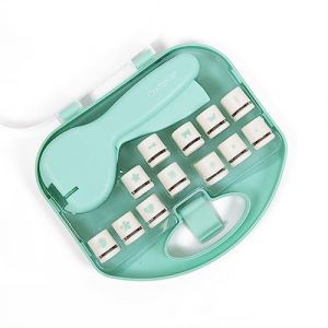 Craftelier Perforatrice cassette avec 12 formes interchangeables, id&eacute;ale pour papiers et cartes &agrave; faible grammage - Dimensions de la bo&icirc;te : 19,5 x 18 cm, taille de perforatrice 16,50 x 6,5 cm, (Craftelier, neuf)